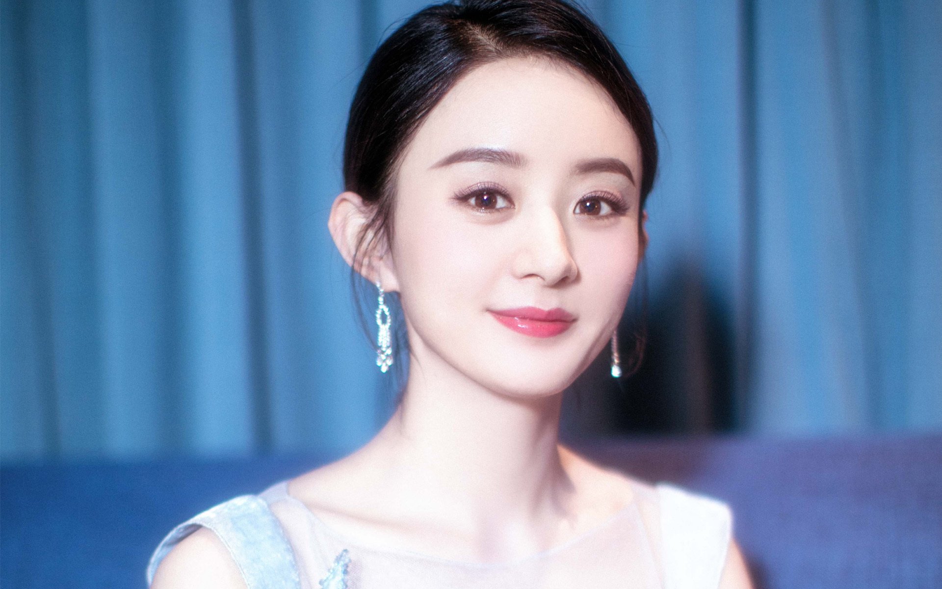 “全球巡回：穿行在五大洲的极限之旅”，跨越五大洲