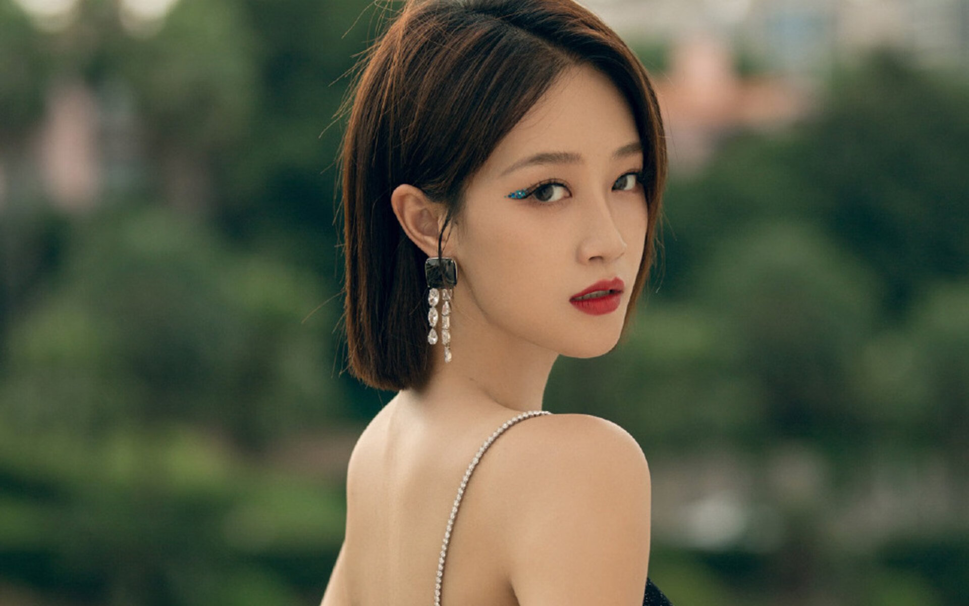 b体育入口-哥伦比亚队后卫佩雷斯在巴黎奥运会上表现出色，哥伦比亚 球员