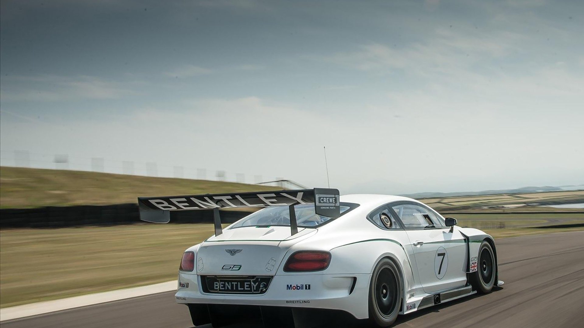 弗拉门戈防守体系稳固,弗拉门戈守门员