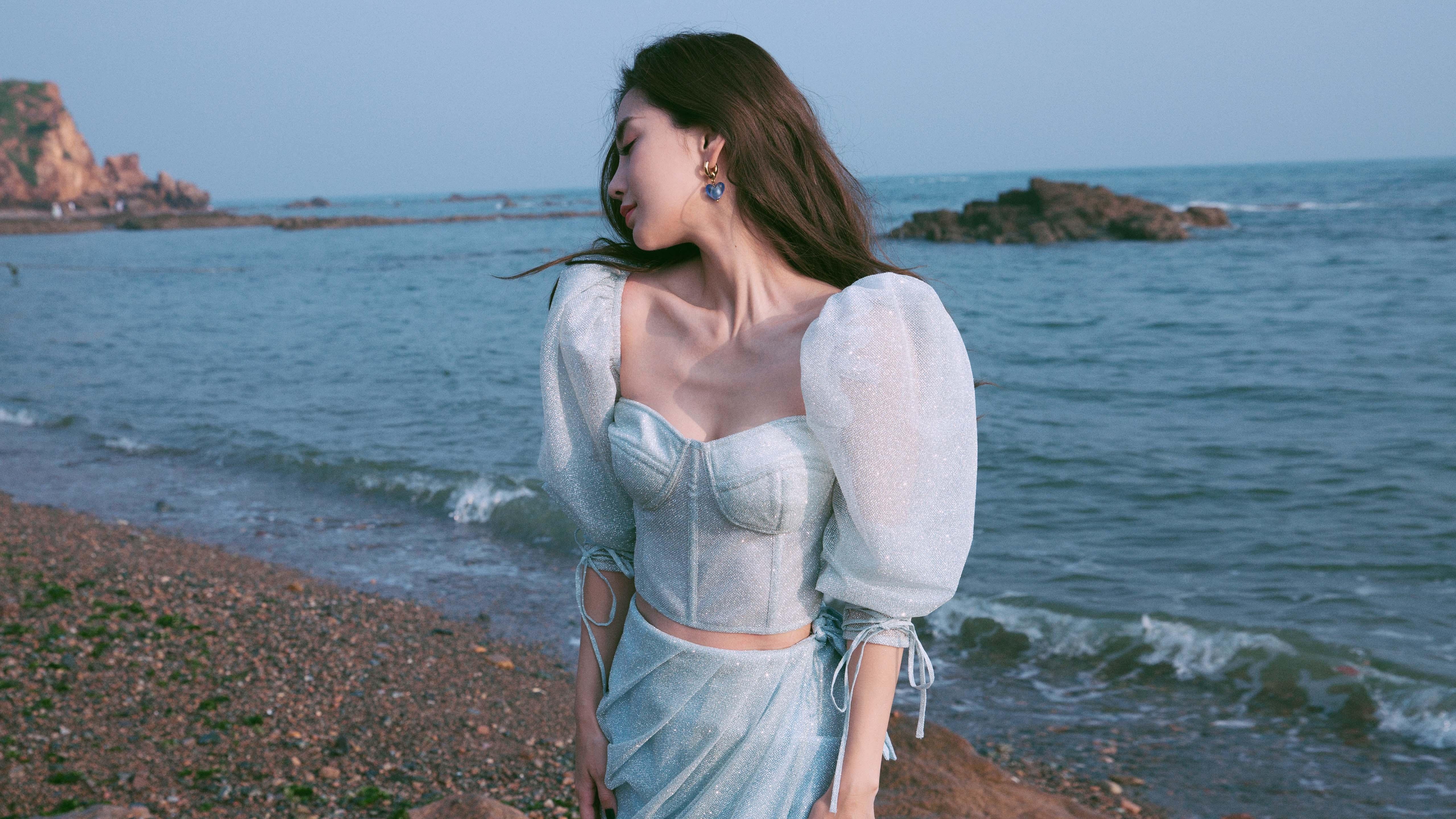 B体育在线登录入口-新生代球迷成长为主力观众改变内容生态，新生代足球解说