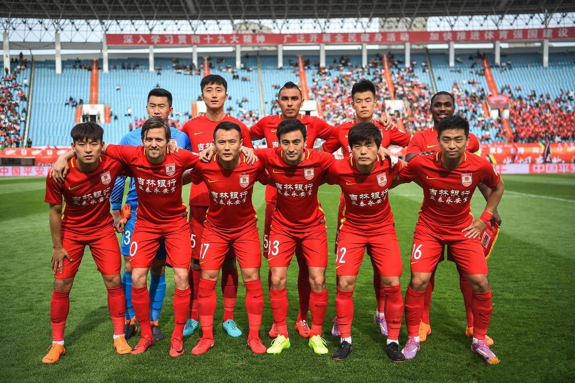 B体育APP:中超升班马球队的生存策略与可持续发展模式的简单介绍