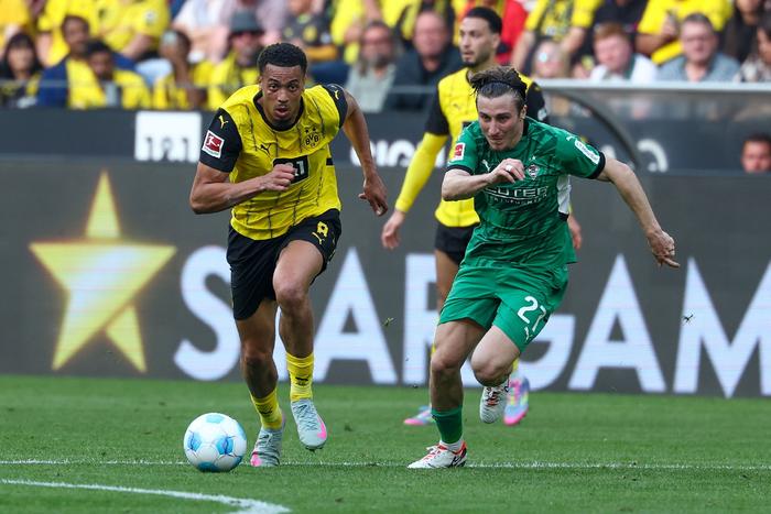 b体育下载：德甲多特蒙德的青春风暴的简单介绍