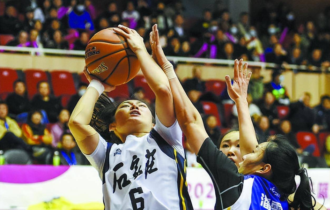 B体育官网：WCBA联赛的赛场灯光音响设备升级：营造更具氛围的比赛现场的简单介绍