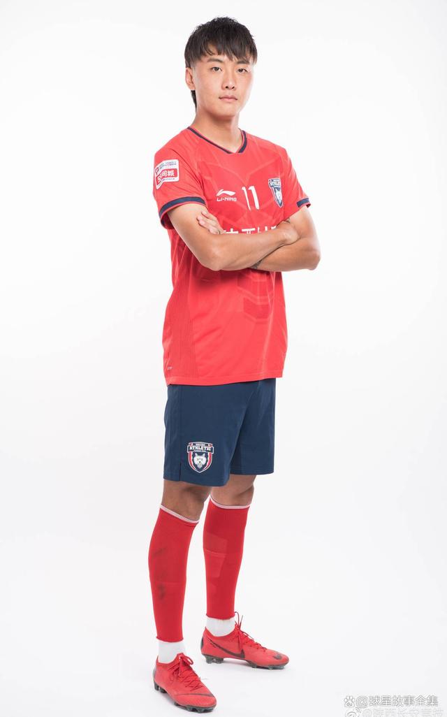 B体育APP:中国足球留洋球员:在欧洲联赛站稳脚跟,赢得主教练信任的简单介绍 B体育APP:中国足球留洋球员:在欧洲联赛站稳脚跟,赢得主教练信任的简单介绍
