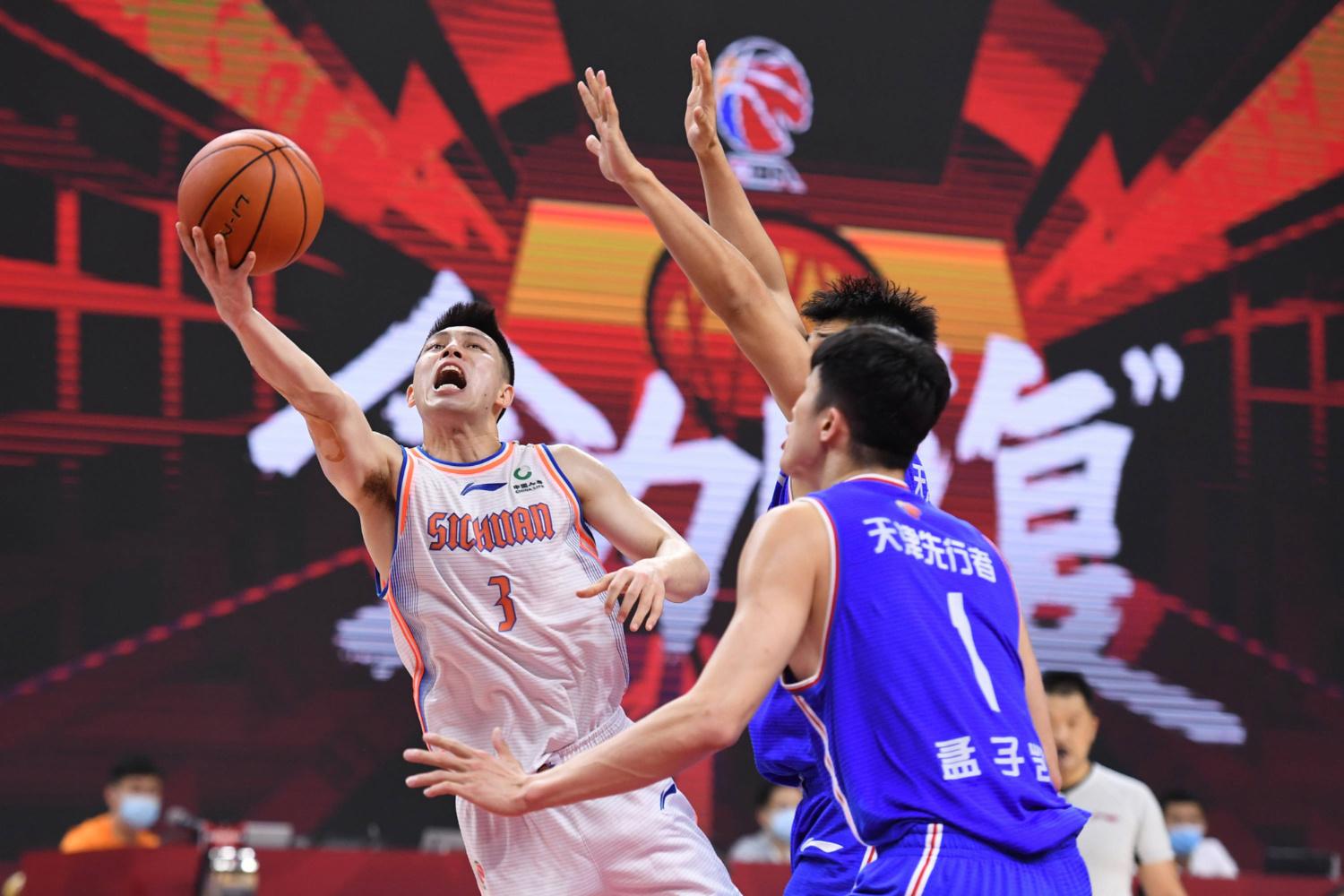 B体育官网：CBA选秀，落选秀们真的应该放弃篮球梦想吗？的简单介绍