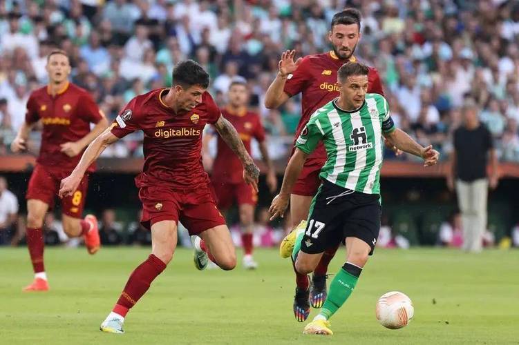 b体育下载:意甲帕尔马的防守体系与战术调整的简单介绍 b体育下载:意甲帕尔马的防守体系与战术调整的简单介绍