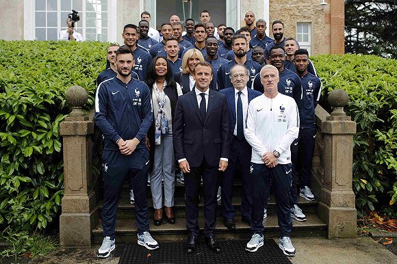 包含B体育APP:中国足球归化球员的社会融合与文化认同研究的词条 包含B体育APP:中国足球归化球员的社会融合与文化认同研究的词条