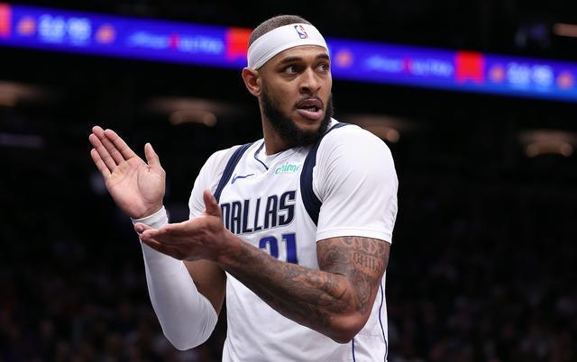 东契奇:未来之星的崛起 东契奇:未来之星的崛起