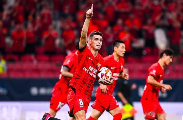 包含B体育APP:上海海港队引援策略对球队整体实力的影响的词条